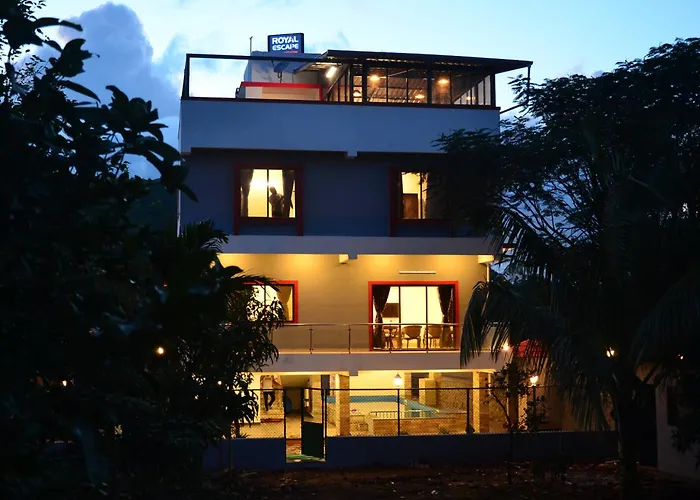 Royal Escape Lonavla - 4Bhk Private Pool Villa